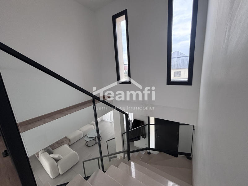 Maison contemporaine - 146 m² - 5 pièces
