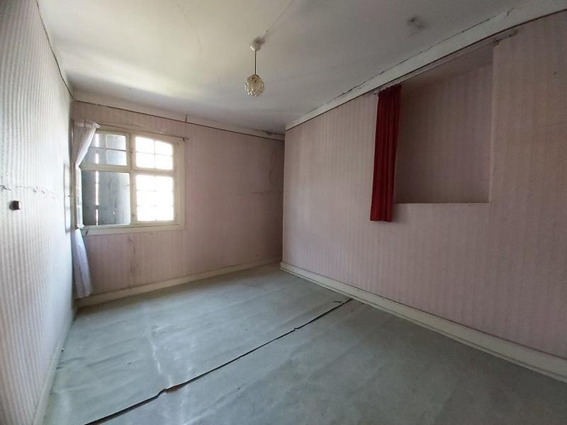 Maison ancienne - 360 m² - 14 pièces