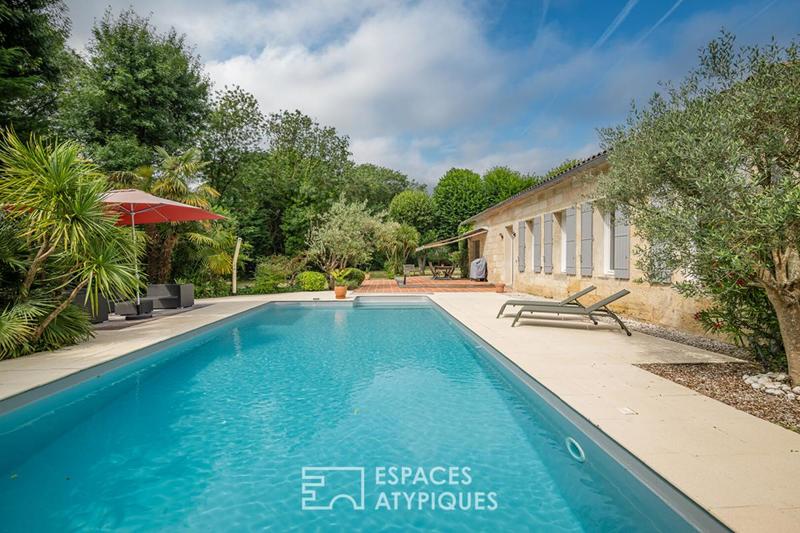 Maison en pierre - 315 m² - 7 pièces