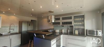 Maison - 350 m² - 7 pièces