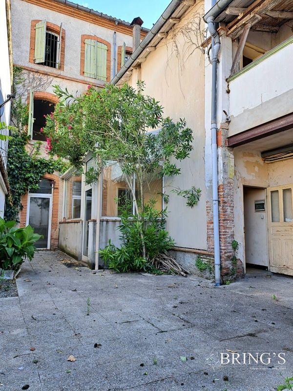 Maison - 185 m² - 7 pièces