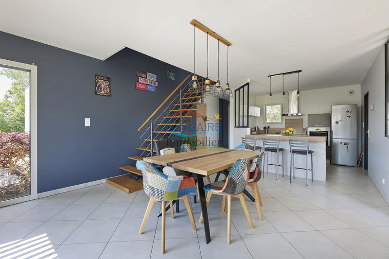 Maison contemporaine - 140 m² - 6 pièces