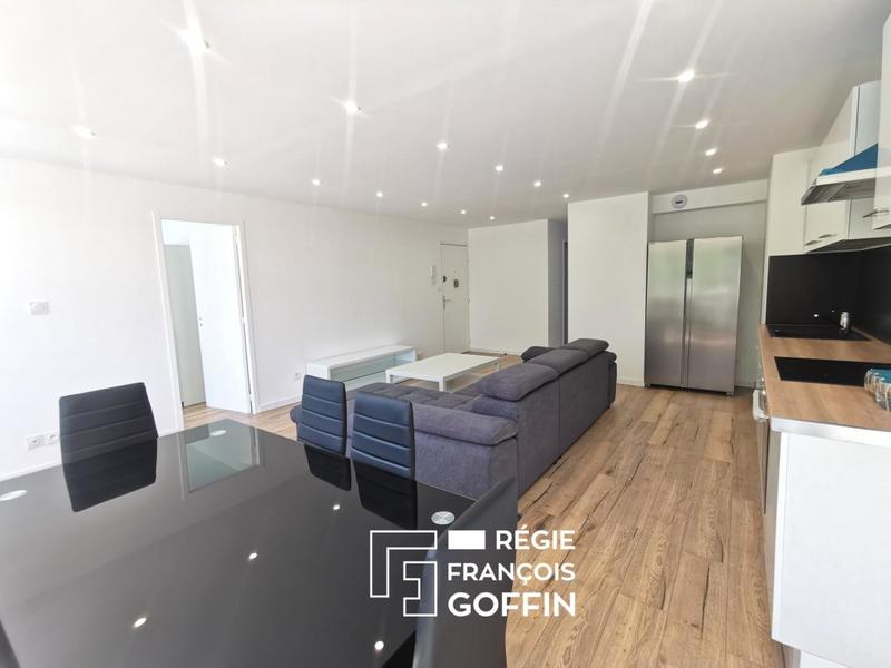 Appartement - 89 m² - 5 pièces