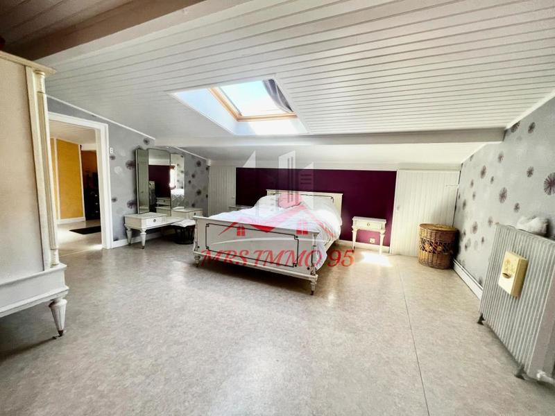Maison - 122 m² - 5 pièces