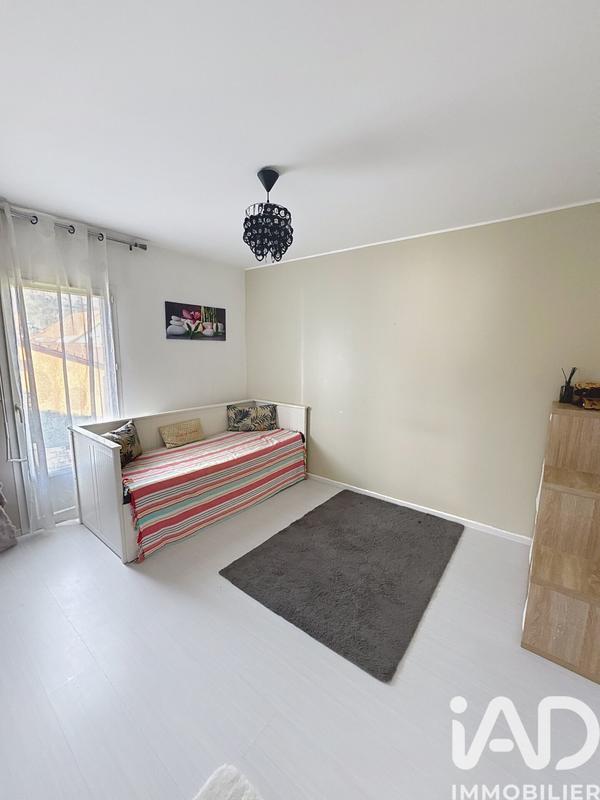 Maison - 98 m² - 4 pièces