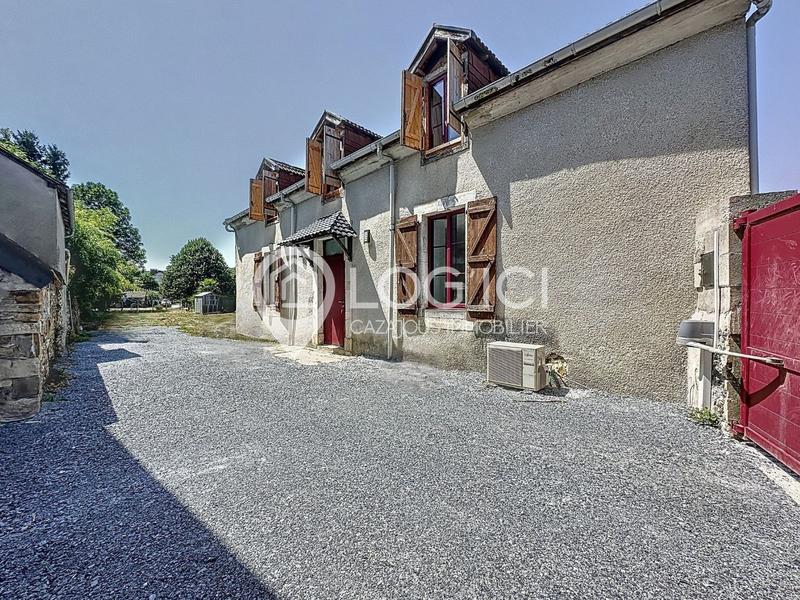 Maison - 99 m² - 3 pièces