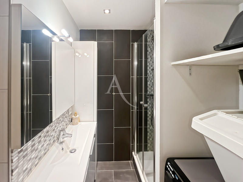 Appartement - 114 m² - 5 pièces