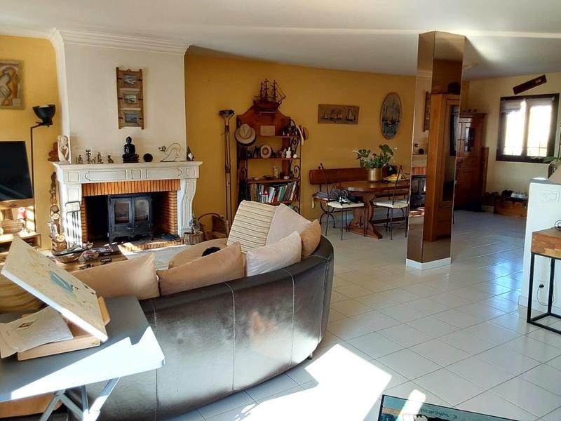 Maison - 130 m² - 5 pièces