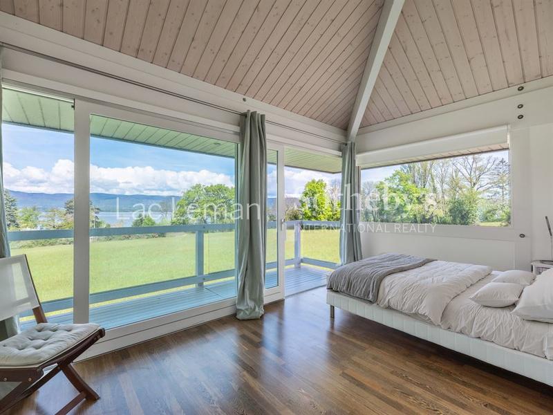 Maison - 257 m² - 6 pièces