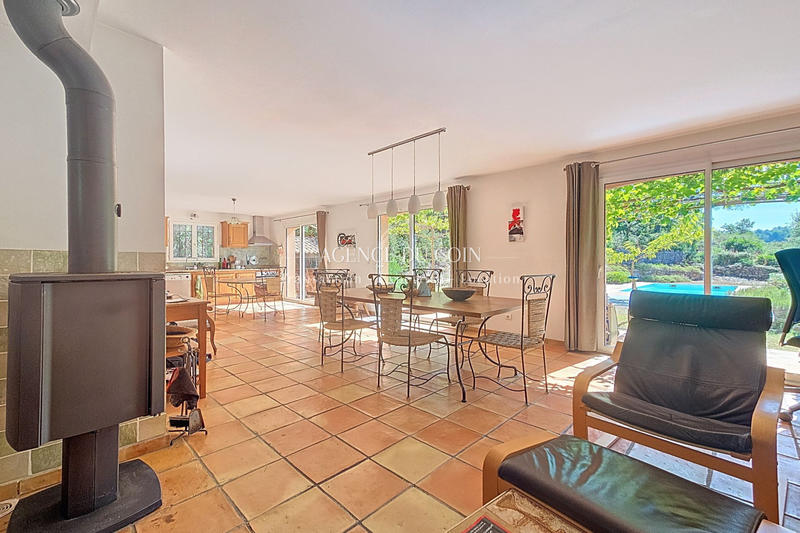 Villa - 112 m² - 5 pièces