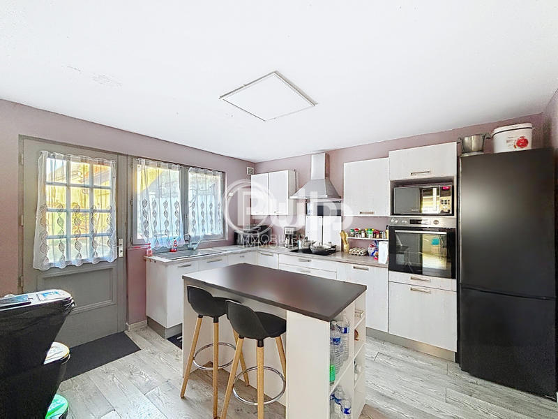 Maison - 120 m² - 6 pièces