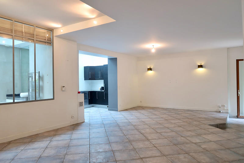 Appartement - 144 m² - 5 pièces