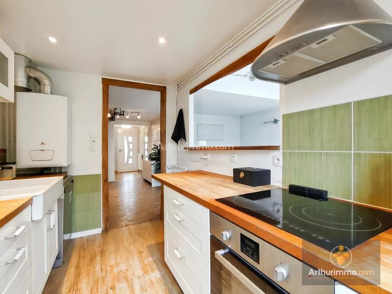 Maison - 80 m² - 4 pièces