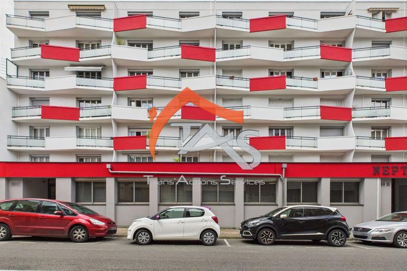 Appartement - 139 m² - 6 pièces