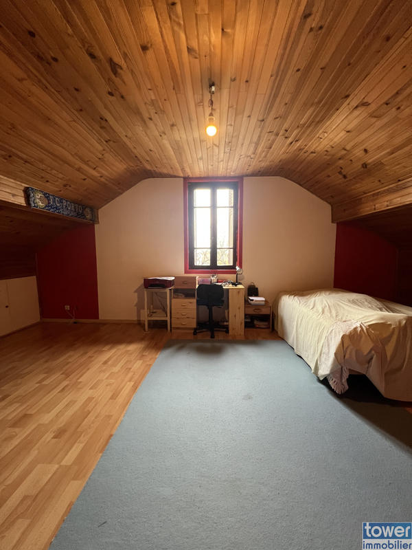 Maison - 163 m² - 7 pièces