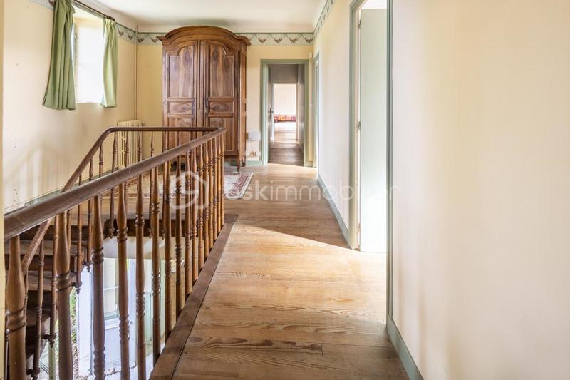 Château - 376 m² - 10 pièces