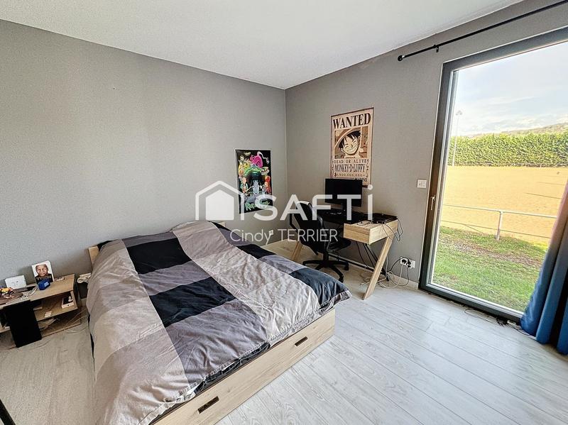 Maison - 184 m² - 7 pièces