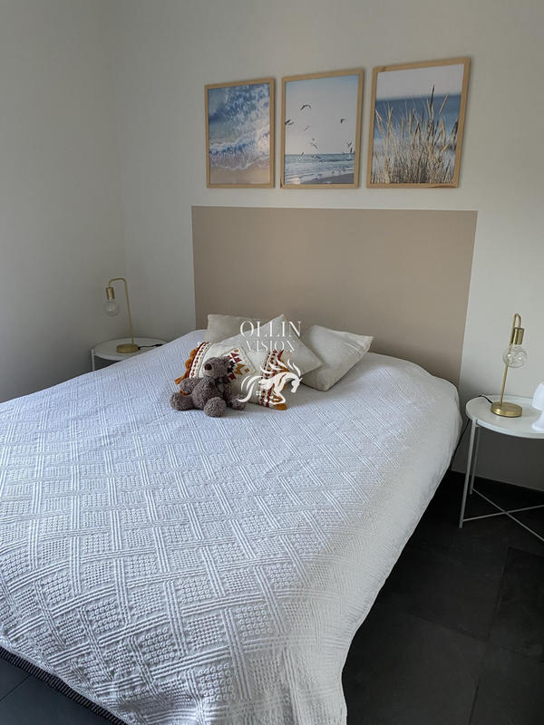 Villa - 168 m² - 8 pièces