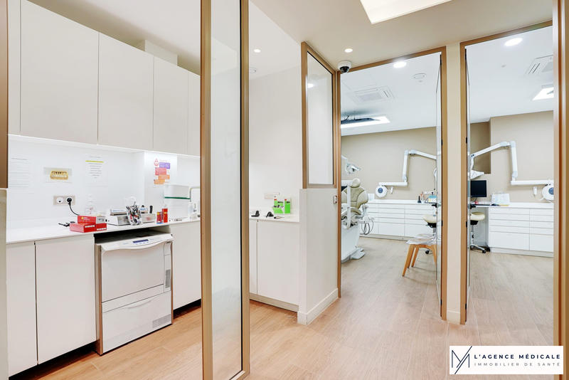 Local commercial - 250 m²