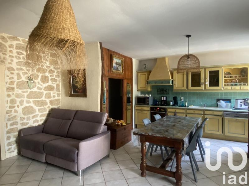 Maison - 357 m² - 11 pièces