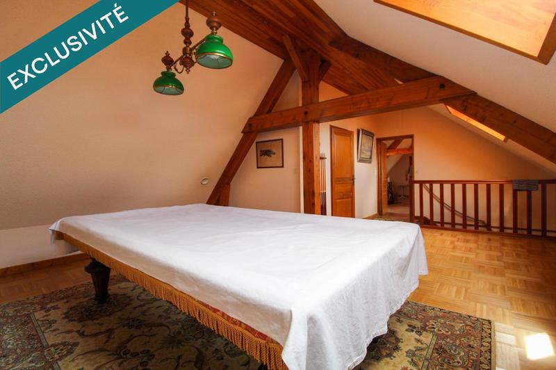 Maison - 187 m² - 6 pièces