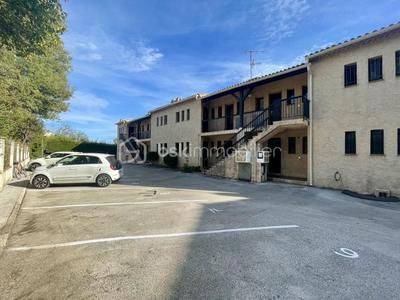 Studio - 24 m² - 1 pièce