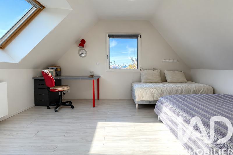 Maison - 101 m² - 5 pièces