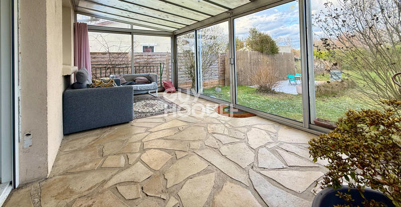 Maison - 95 m² - 4 pièces