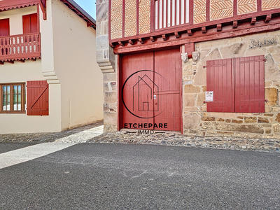 Maison - 147 m² - 6 pièces