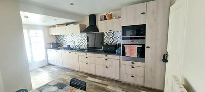 Maison - 130 m² - 6 pièces