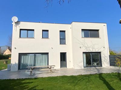 Maison - 188 m² - 6 pièces