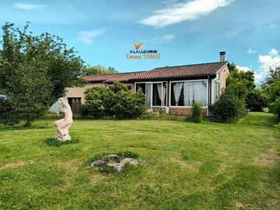 Maison - 92 m² - 4 pièces