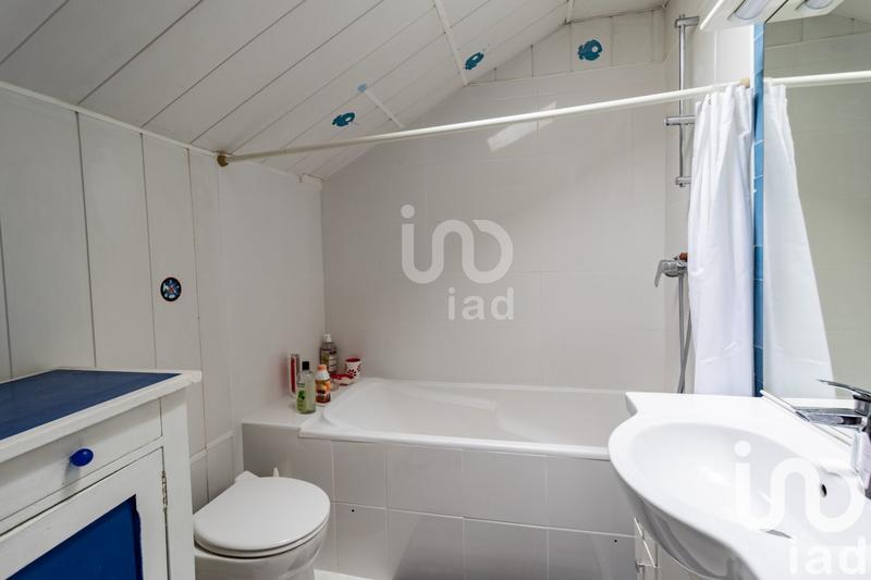 Maison - 190 m² - 8 pièces