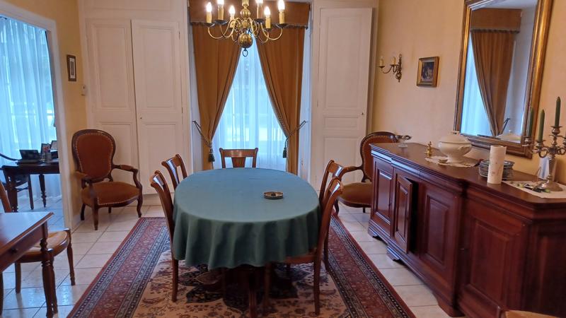 Maison ancienne - 177 m² - 7 pièces