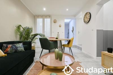 Chambre - 11 m² - 1 pièce