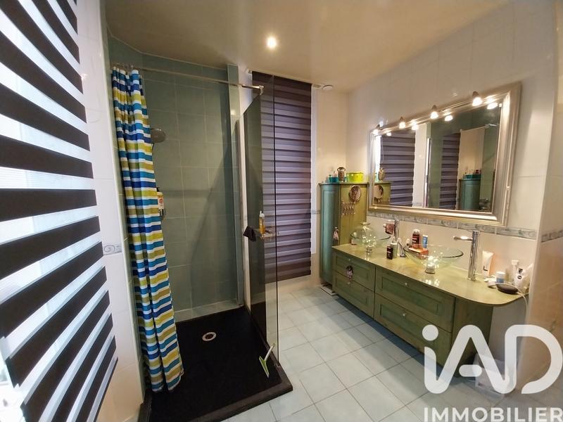 Maison - 136 m² - 6 pièces