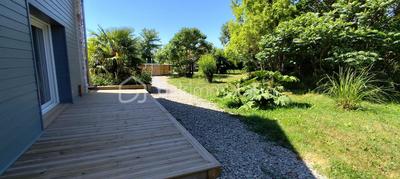 Propriété - 174 m² - 7 pièces