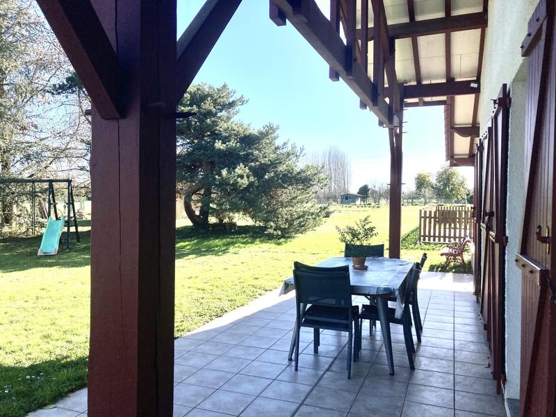 Maison - 192 m² - 10 pièces