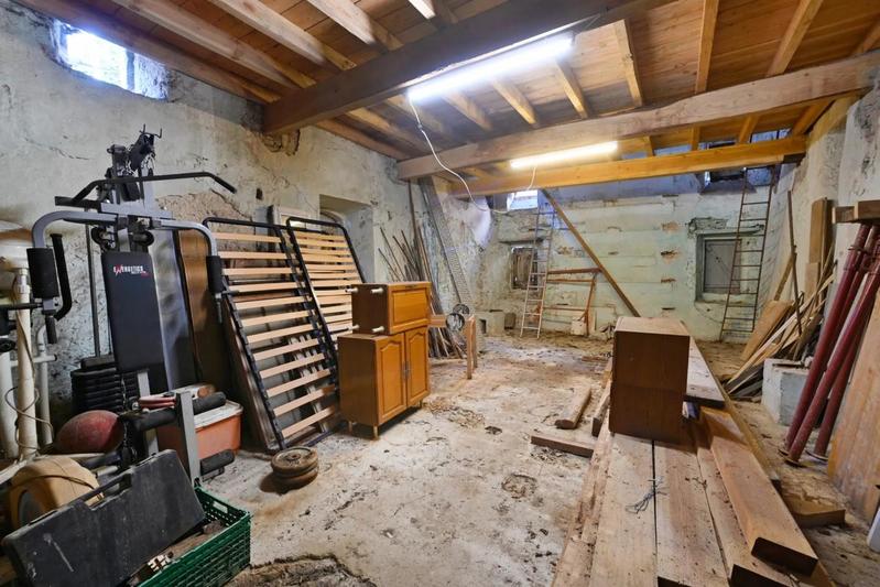 Maison - 300 m² - 10 pièces