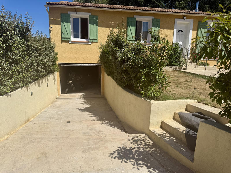 Maison - 86 m² - 4 pièces