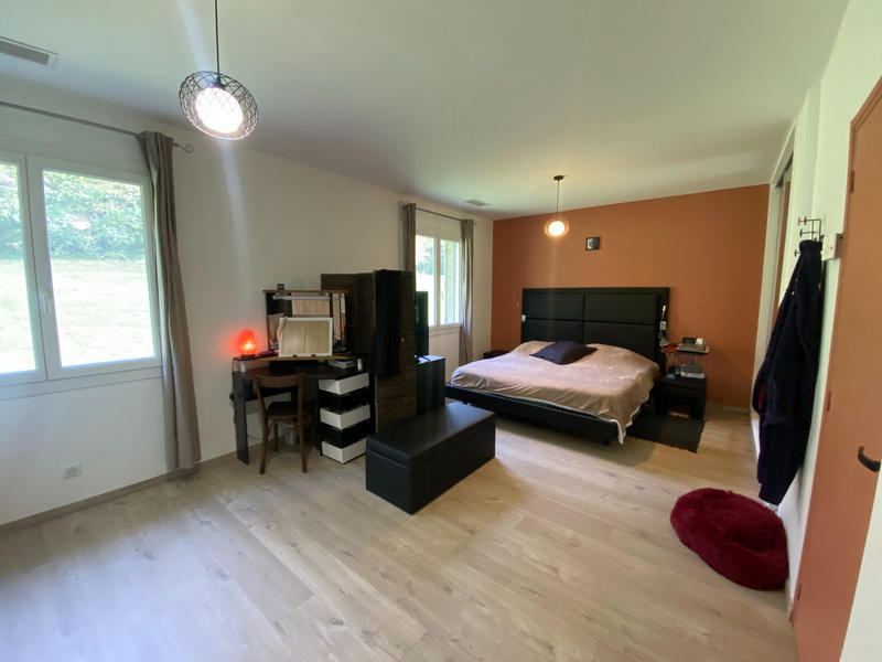 Maison - 176 m² - 7 pièces