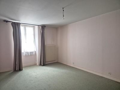 Maison de bourg - 214 m² - 8 pièces