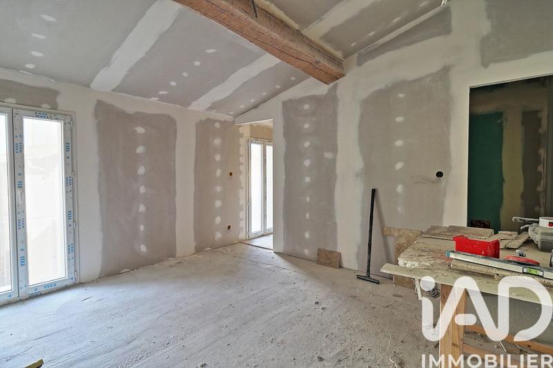Maison - 95 m² - 3 pièces