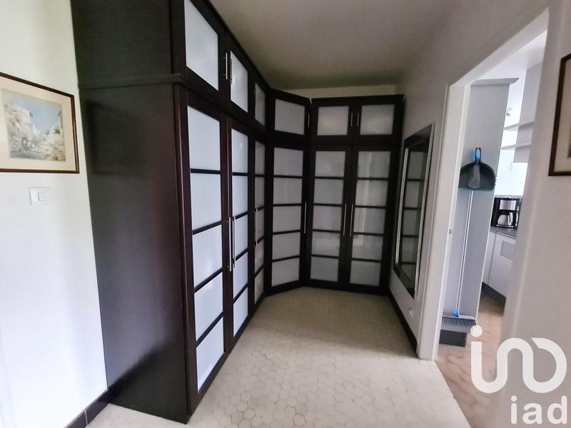 Maison - 215 m² - 7 pièces