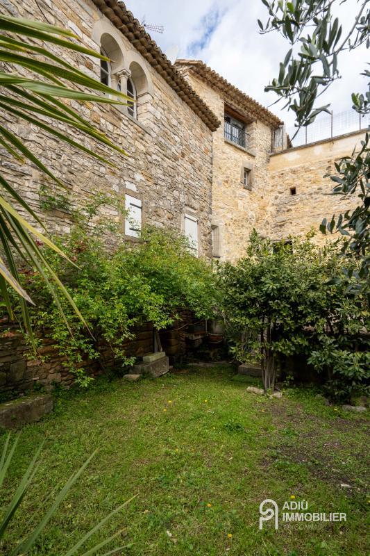 Maison de ville - 234 m² - 8 pièces