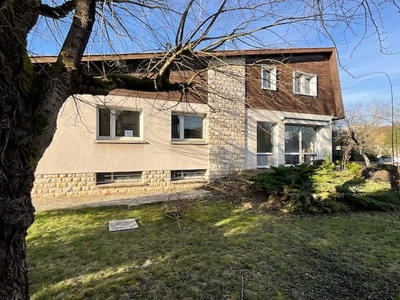 Maison ancienne - 207 m² - 7 pièces