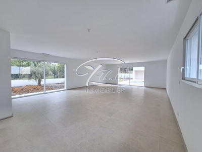 Maison contemporaine - 140 m² - 4 pièces