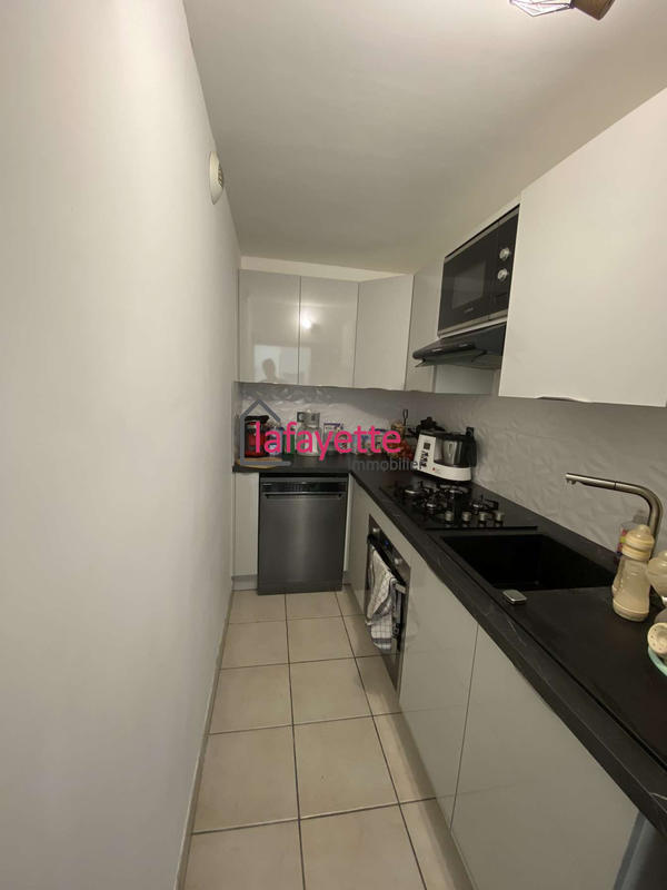 Appartement - 84 m² - 4 pièces