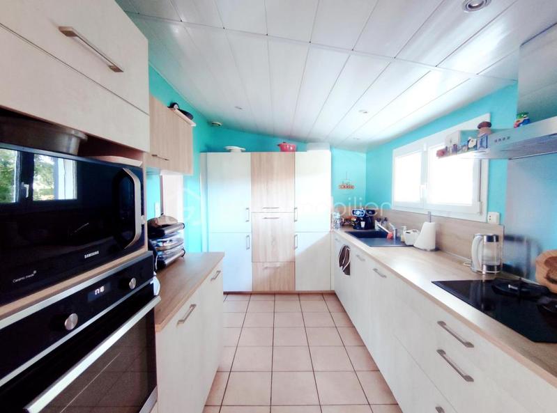 Propriété - 150 m² - 5 pièces