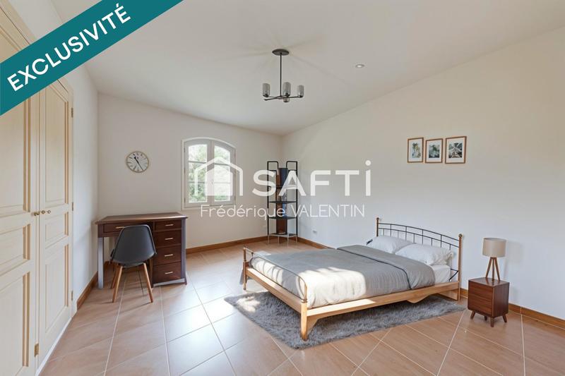 Bastide - 254 m² - 9 pièces